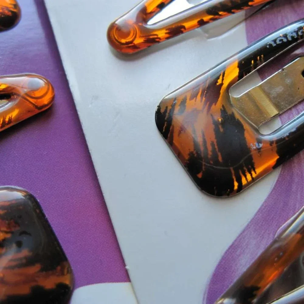 8 Goody Julia Snap Hair Clips Striped Gelly Epoxy Covered Leopard Spots Wild Gel